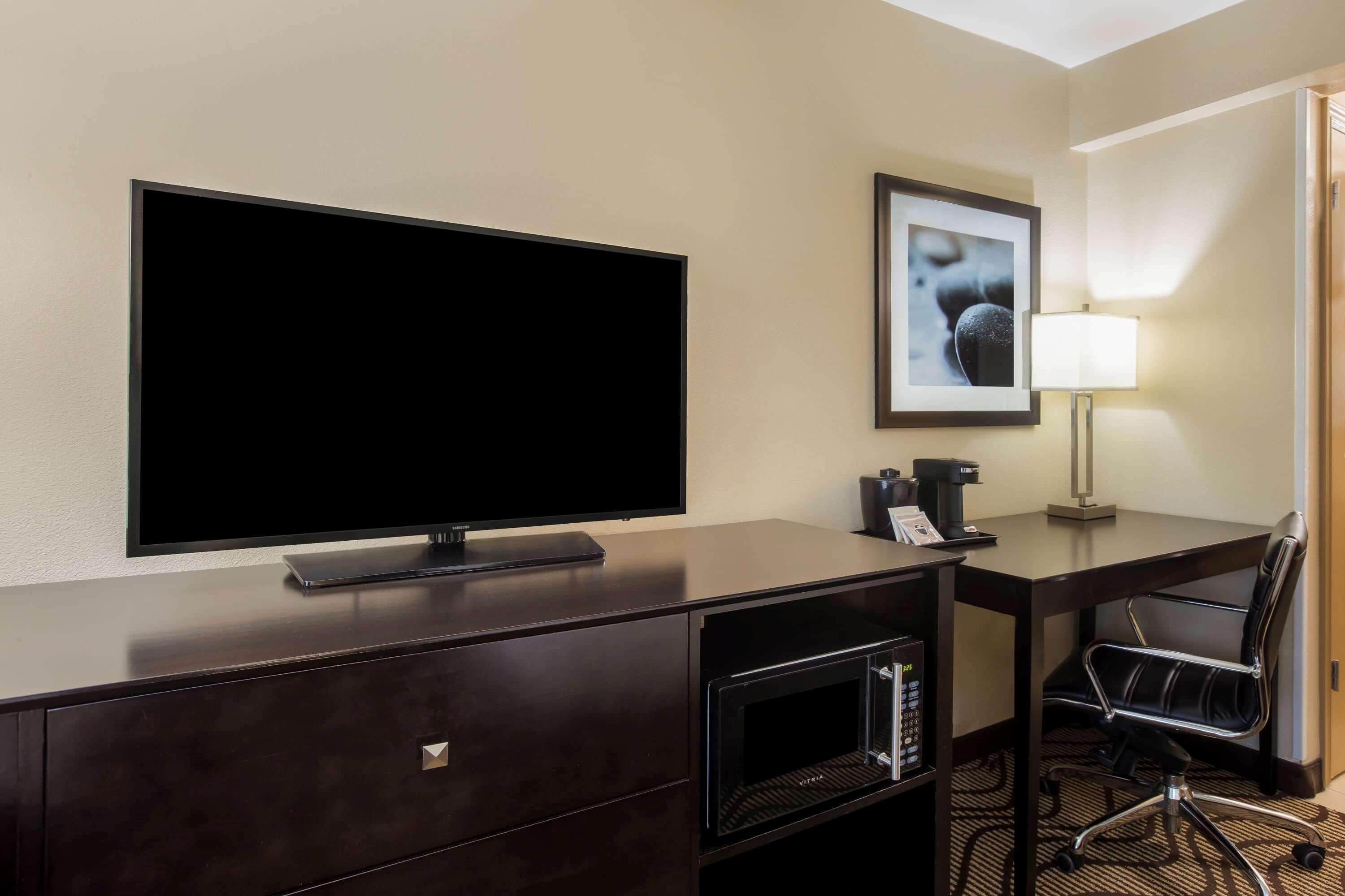 La Quinta By Wyndham Carlsbad - Legoland Area Hotel Екстериор снимка